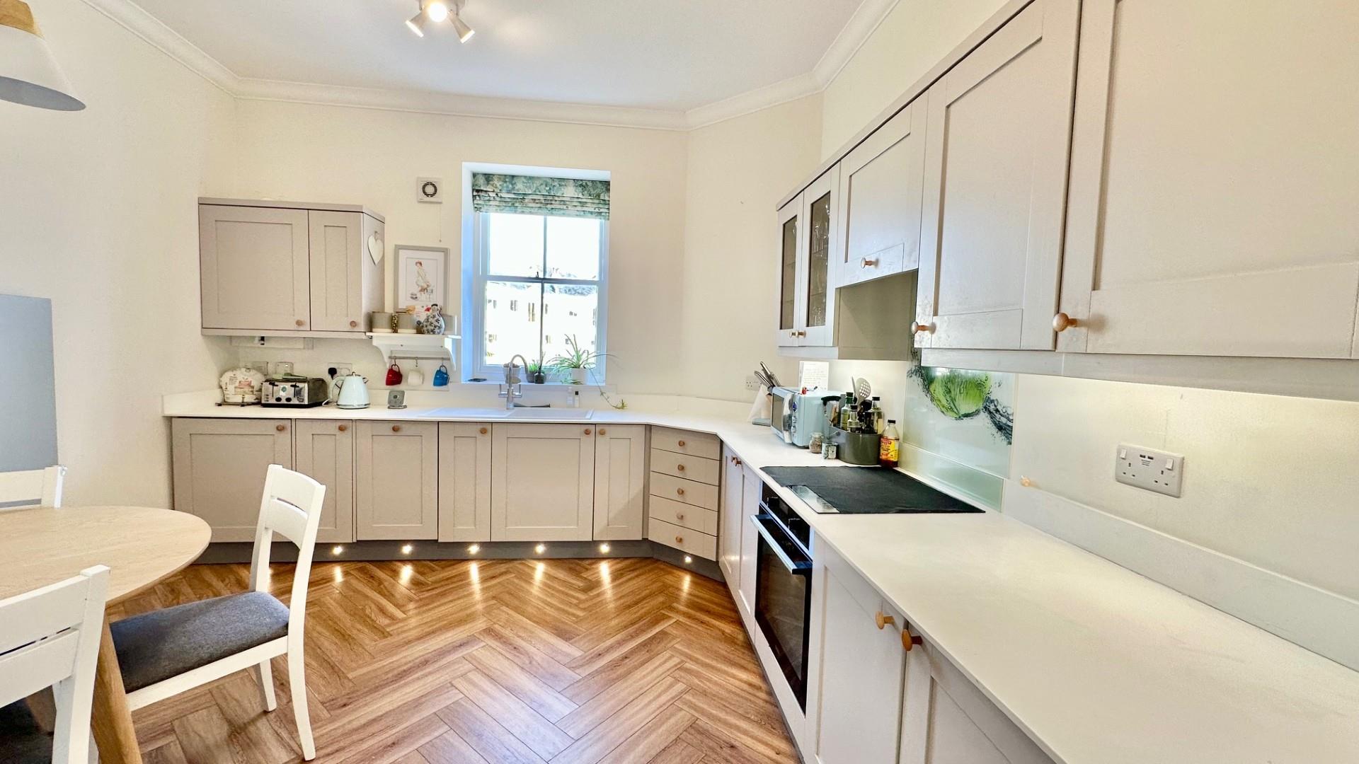 2 bed property in Old London Road, Hastings